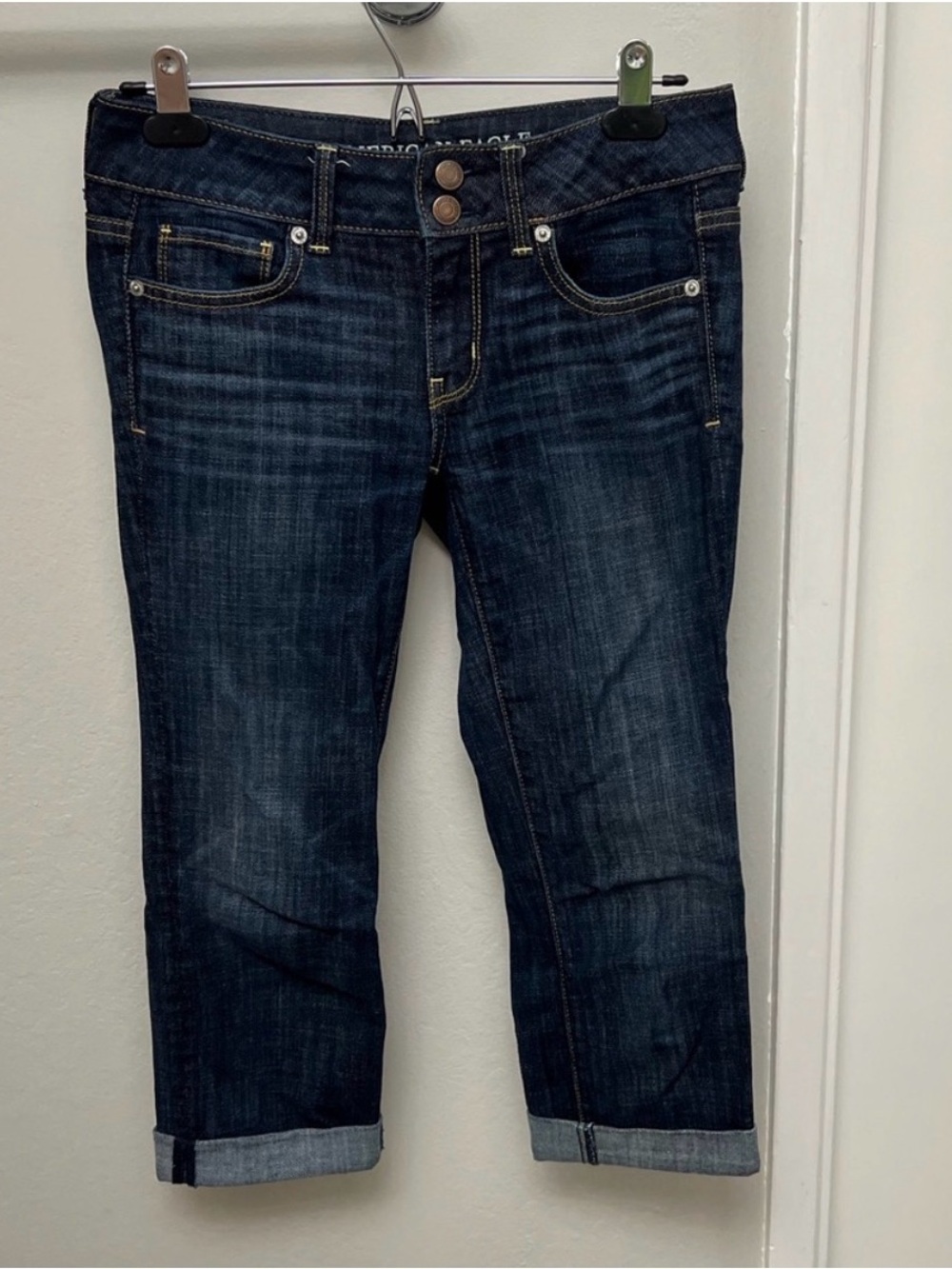 American Eagle Dark Artist Women's Capri Jeans - Classic Denim
